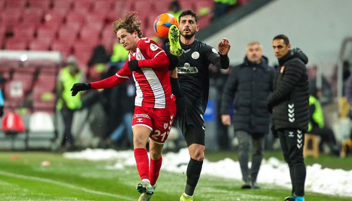 Karadeniz Derbisine Büyük Dönüş … Samet Akaydin, Kalesi’ndeki yeni takımında ilk golünü attı –