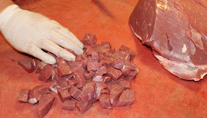 Fedakarlık masada ve tehlikede iyileşme olabilir! Parti sırasında sağlıklı kalmanın sırrı nedir? Kurban edilen et nasıl pişirilmeli? Uzmanların önerileri …