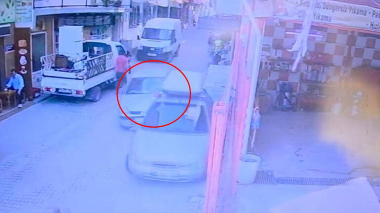 Direksiyonun arkasında kalp krizi geçirdi, 4 aracı vurdu – son dakika Trürkiye News