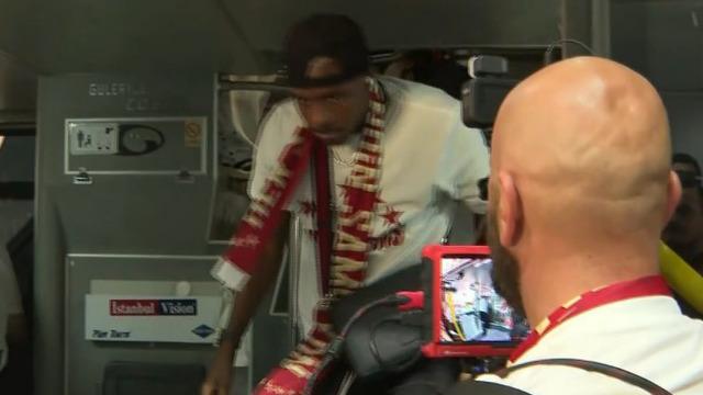 Şampiyonluk kutlamasında Victor Osimhen’in tavrı taraftarları şoke etti